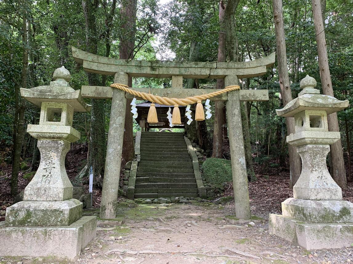 西山神社